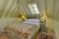 Munden House Hotels in 