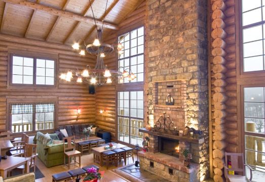 스펜다모스 우드 빌리지