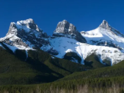 Canmore Inn & Suites Hotels in Canmore
