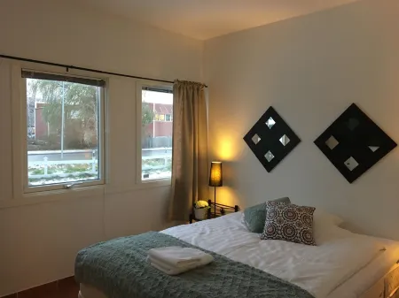 Mälarö Hotell Отели в г. Ботчюрка