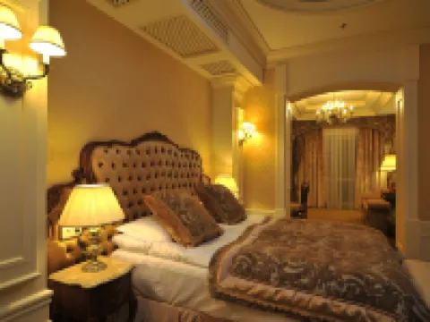 Nobilis Hotel リヴィウのホテル