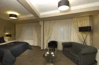 Ada Life Hotel - Parkering