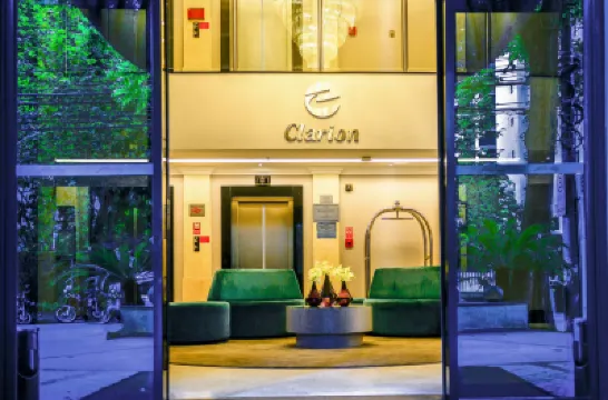Clarion Faria Lima Hotels near Google Sao Paulo