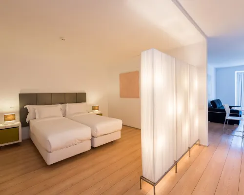 Alfama - Lisbon Lounge Suites Hotels near Castelo