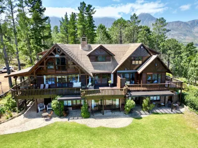 랄라판지 로지 더 파이프 주변 호텔