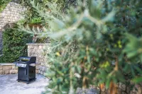 Villa Franica Dubrovnik, City Beach Villa with Pool and Sea View -  Casas de vacaciones