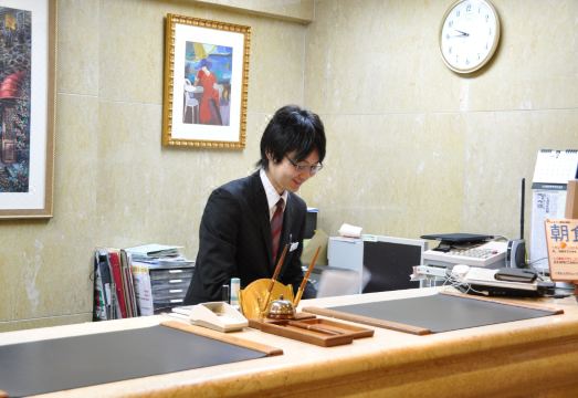 호텔 팰리스 인 도요타 로비