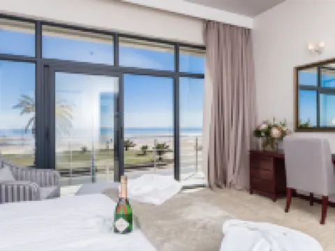 Flamingo Villas Boutique Hotel โรงแรมในวอลวิสเบย์