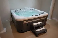 The Dixie Dean Hotel - Bathtub