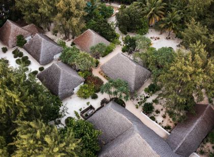 Hakuna Majiwe Beach Lodge