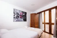 Apartamentos Turísticos Distrito Romano by CartagenaSpain - Condos