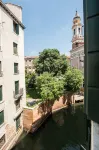 Locanda Leon Bianco on the Grand Canal - romantique