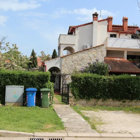 Apartments Milena