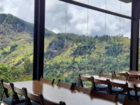 エラ フラワーガーデン リゾート エッラのホテル