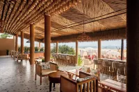Larios Beach Holidays - فطور
