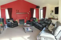 The Summit Lodge Hotels in Masterton