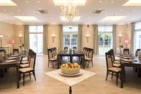 Forest Lodge Hotel Hotels in Woodlands