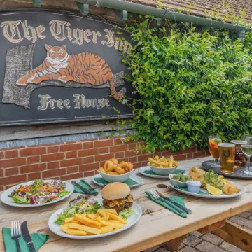 The Garden Room - Tiger Inn