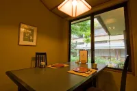 Shosenkaku Kagetsu Hotels in Yuzawa