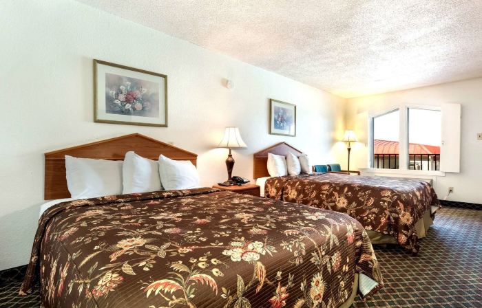 Americas Best Value Inn Paris