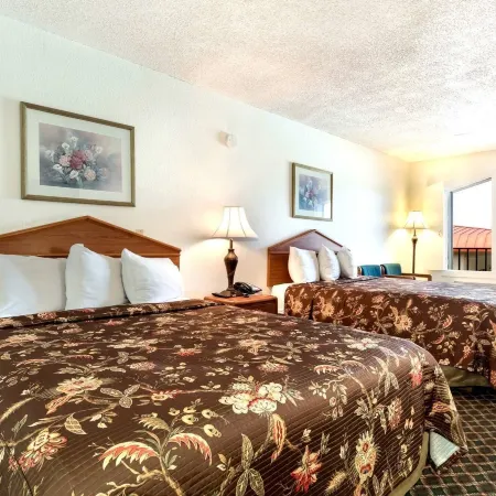 Americas Best Value Inn Paris