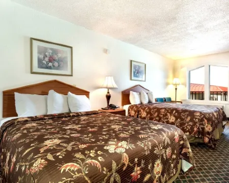 Americas Best Value Inn Paris Hotels in Paris