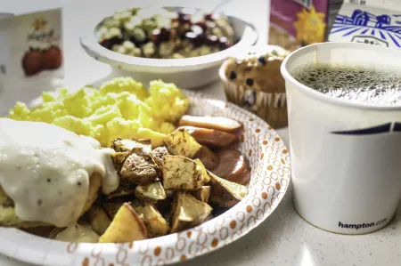 Hampton Inn Bryant Отели в г. Брайант