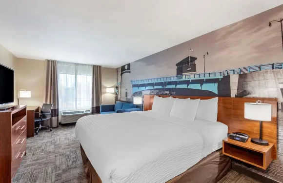 拉辛-芒特普萊森特凱隆波因特酒店