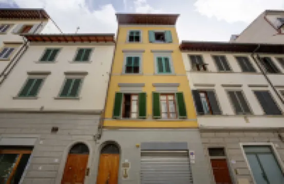 Soggiorno Pezzati Hotels near Accademia Gallery