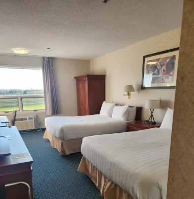 Travelodge by Wyndham Amherst Hotels near Joggins Fossil Cliffs & Centre