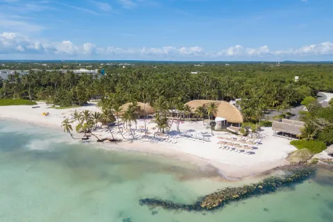 Tortuga Bay