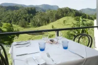 Hillcrest Mountain View Retreat Hotel di Springbrook
