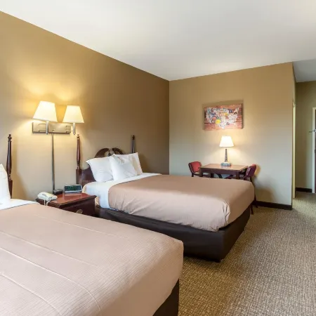 Econo Lodge Inn & Suites Middletown - Winchester South
