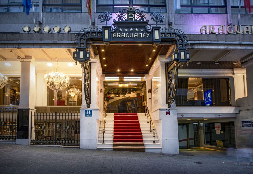 Pilgrim’s Rest: A Guide to the Most Soulful Luxury Hotels in Santiago de Compostela