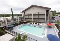 Bhagat Hotels Stone Mountain Atlanta BW Signature Collection Hotels in Tucker