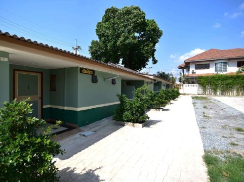 โรงแรมมะม่วงป่า ฮิลไซด์ รีสอร์ท