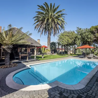 Excellent Guest House Hotels near Willowbridge Shopping Centre