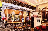 Grand Casamora Hotels in Adjiringanor