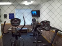 Days Inn by Wyndham Great Falls - Gym