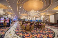 Les Ambassadeurs Hotel Casino&Marina