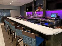 Clarion Hotel Conference Center - North - bar