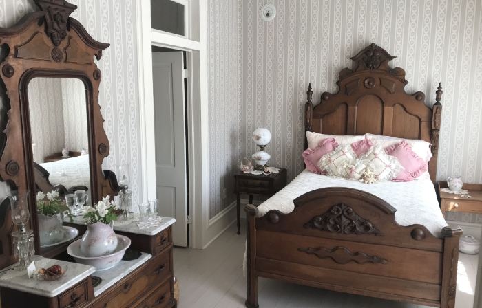 Corner George Inn Bed & Breakfast
