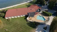 Gordon Lodge - Beach
