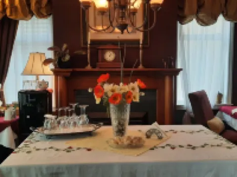 The Beacon Inn at Sidney Hotels in Sidney