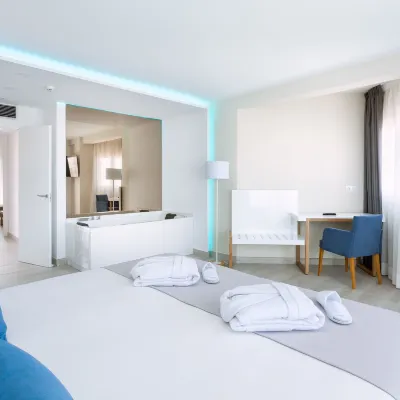 PlayaOlid All Inclusive Hotels near Playa del Duque