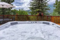 Denali Crow's Nest Cabins Hotels in Healy