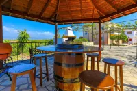 Villa Athina Finiki