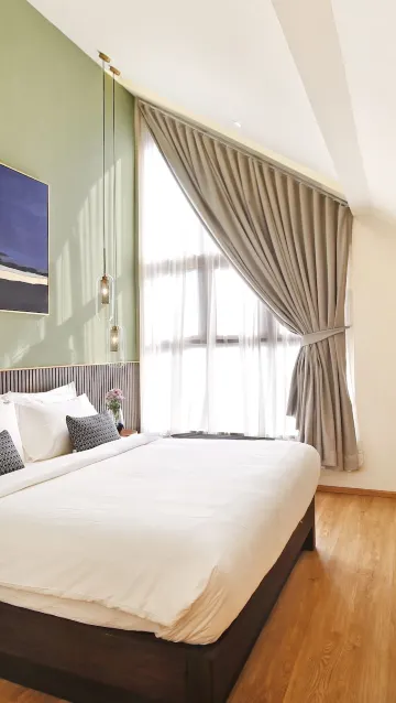 ห้องจูเนียร์สวีทเตียงคิงไซส์พร้อมวิวทะเล