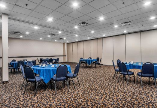 세븐 오크 호텔 리자이나