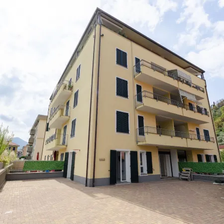 Joivy Flat with Terrace & Parking